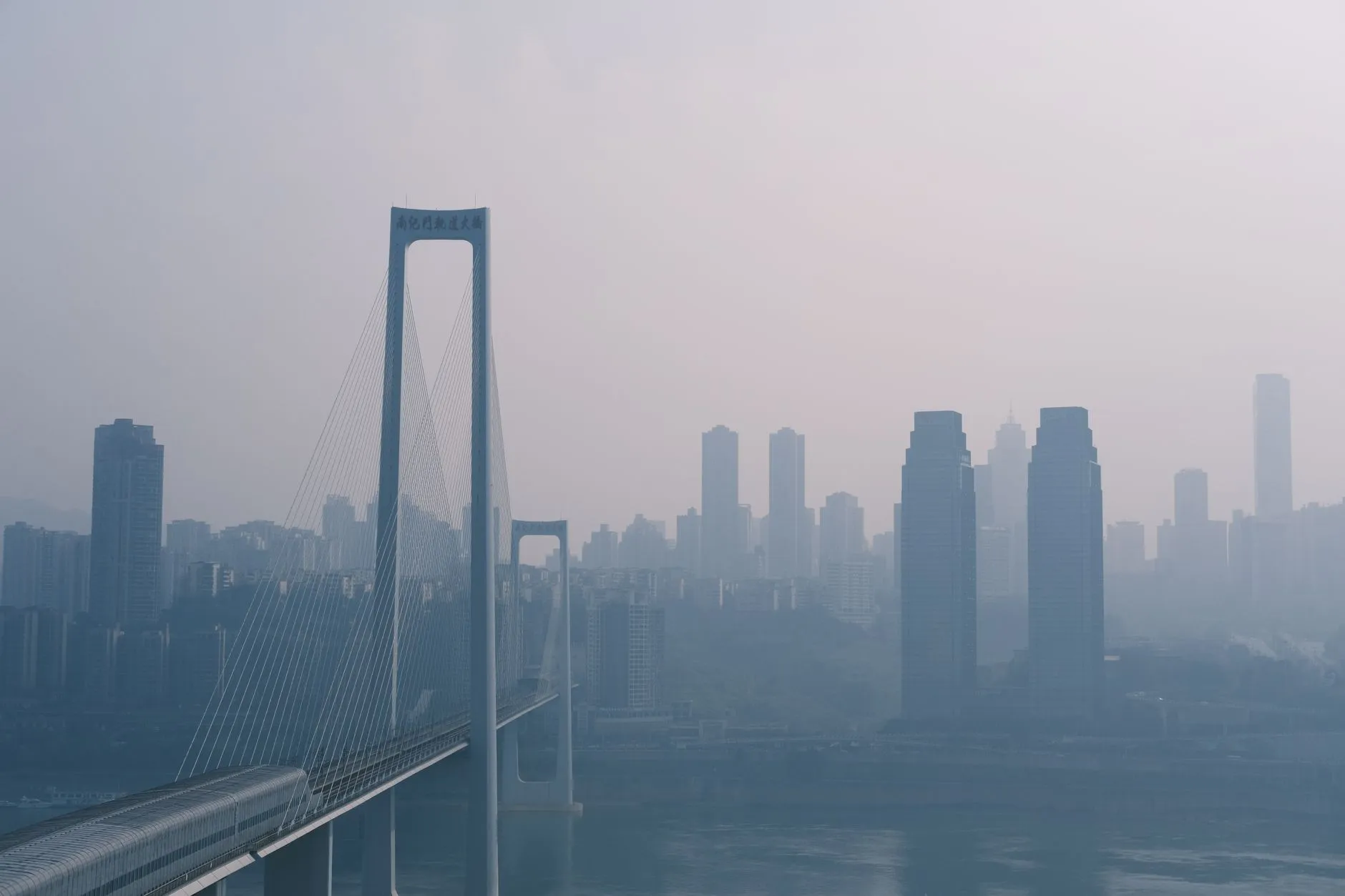 沈阳工业机器人选型指南：华郡智能设备适配多场景产线升级